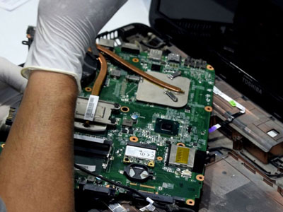 Expert Motherboard Repair